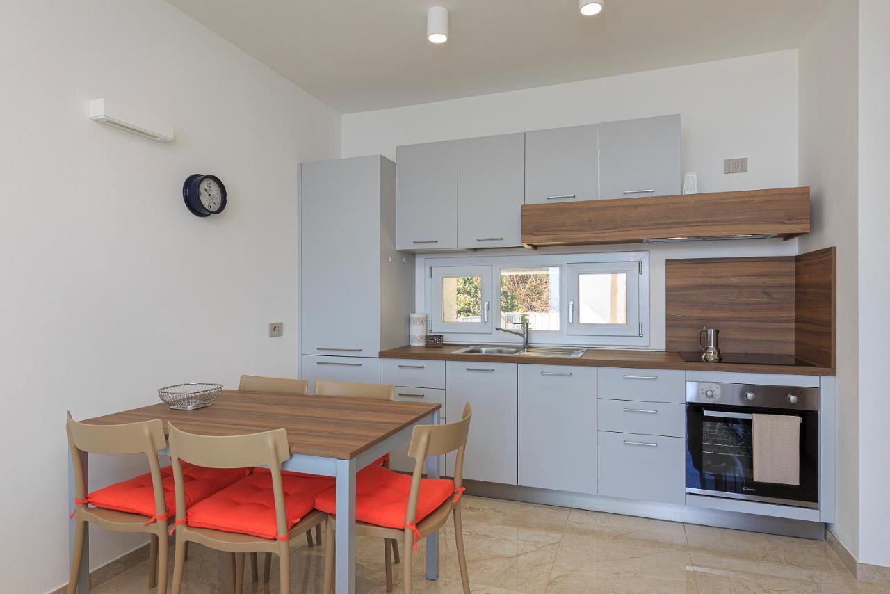 Appartamento Carolnoemi - Vista Lago - By Impero House Baveno Exterior foto