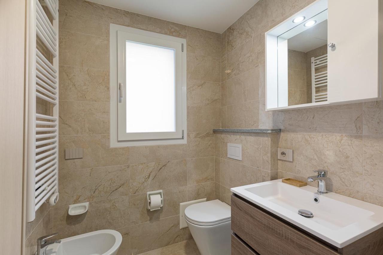 Appartamento Carolnoemi - Vista Lago - By Impero House Baveno Exterior foto